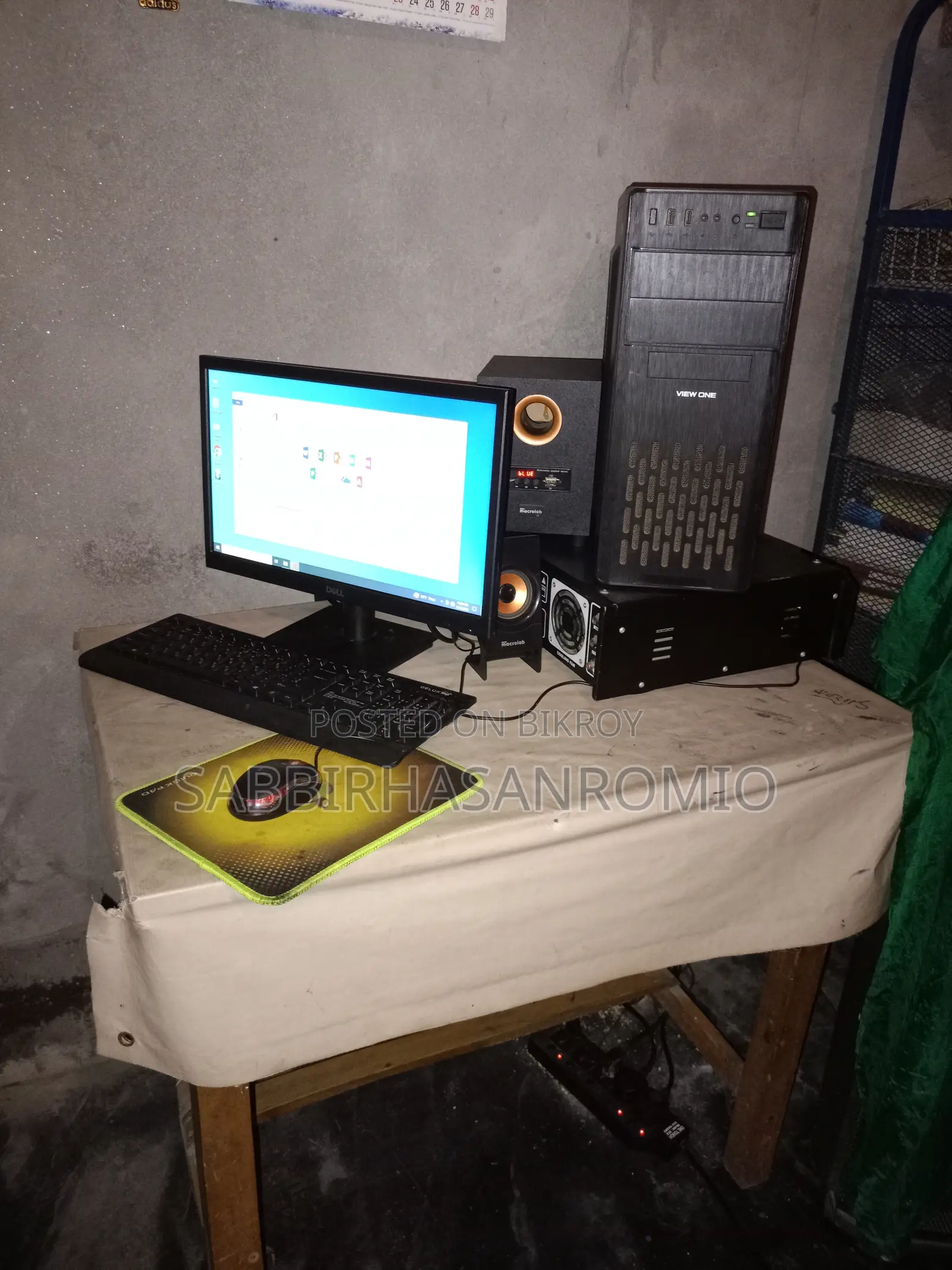 Desktop Computer Gigabyte GB-BNi5G4-1050Ti 8GB Intel Core i5 SSD 128GB