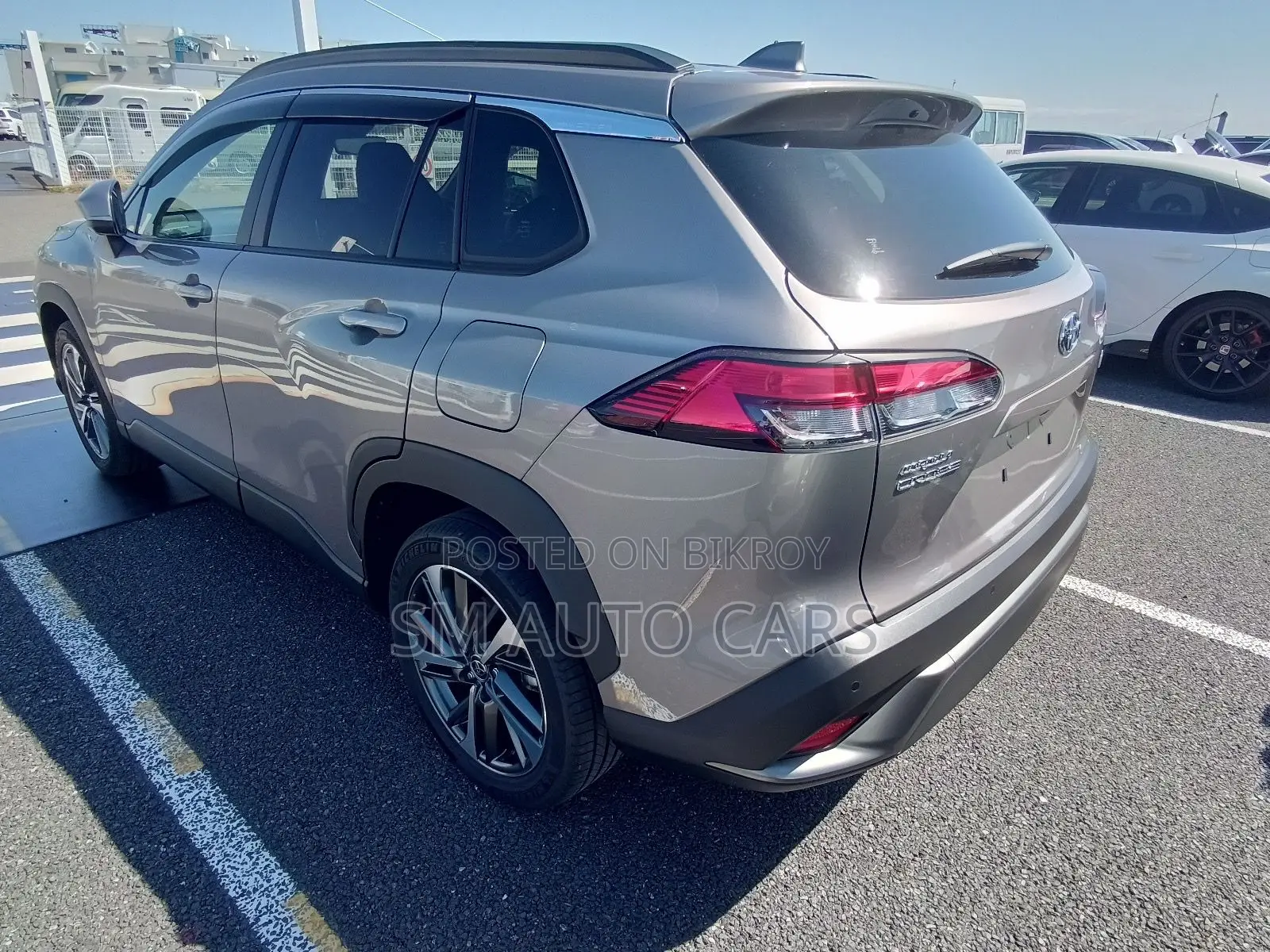 Toyota Corolla Cross 2022 Brown