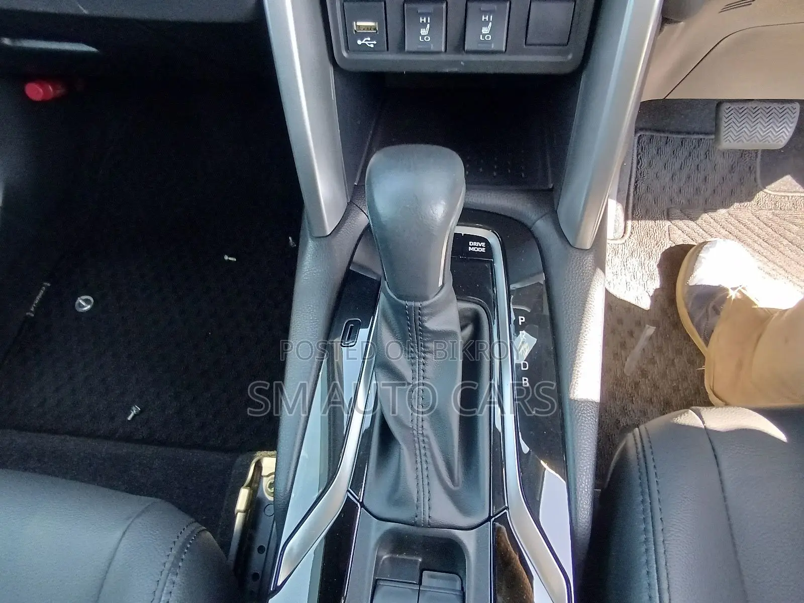 Toyota Corolla Cross 2022 Brown
