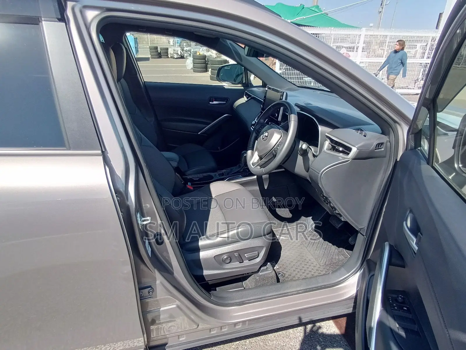 Toyota Corolla Cross 2022 Brown