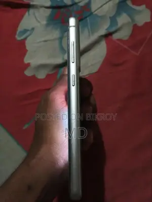 স্যামসাং গ্যালাক্সি এস২১ এফই ৫জি ১২৮ জিবি হোয়াইট