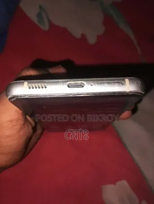 স্যামসাং গ্যালাক্সি এস২১ এফই ৫জি ১২৮ জিবি হোয়াইট