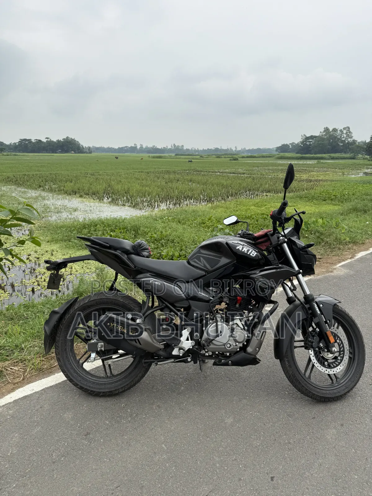 Hero Xtreme 125R 2025 Black
