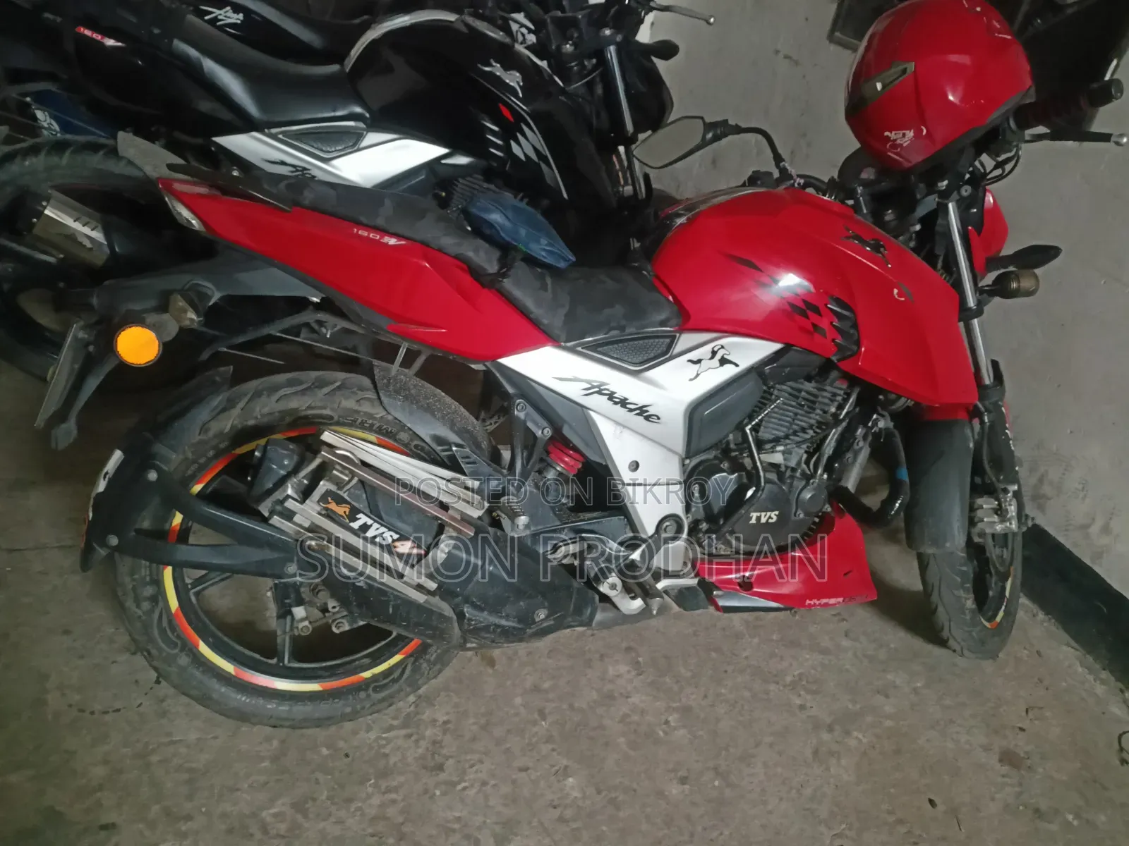 টিভিএস আপাচে ১৬০ ৪ভি ২০২০ রেড