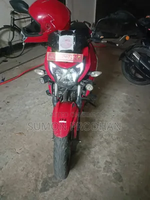 টিভিএস আপাচে ১৬০ ৪ভি ২০২০ রেড