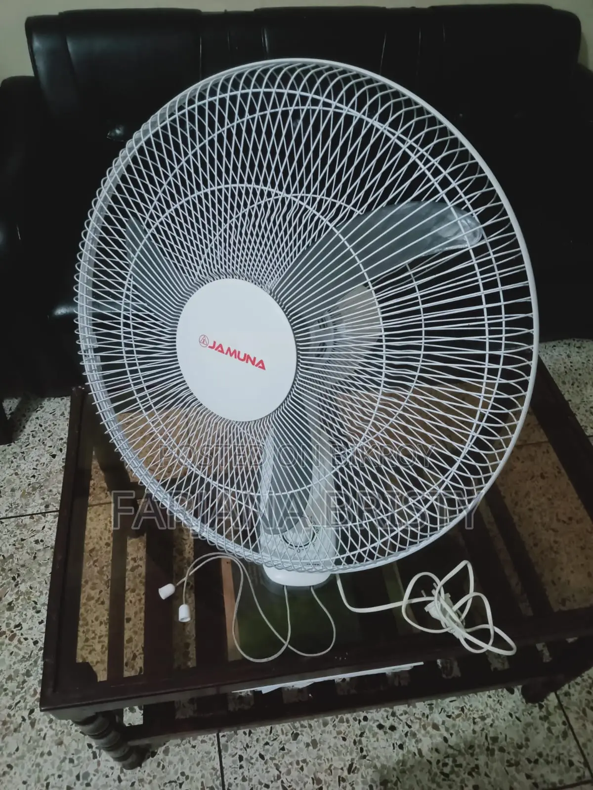 যমুনা ওয়াল ফ্যান