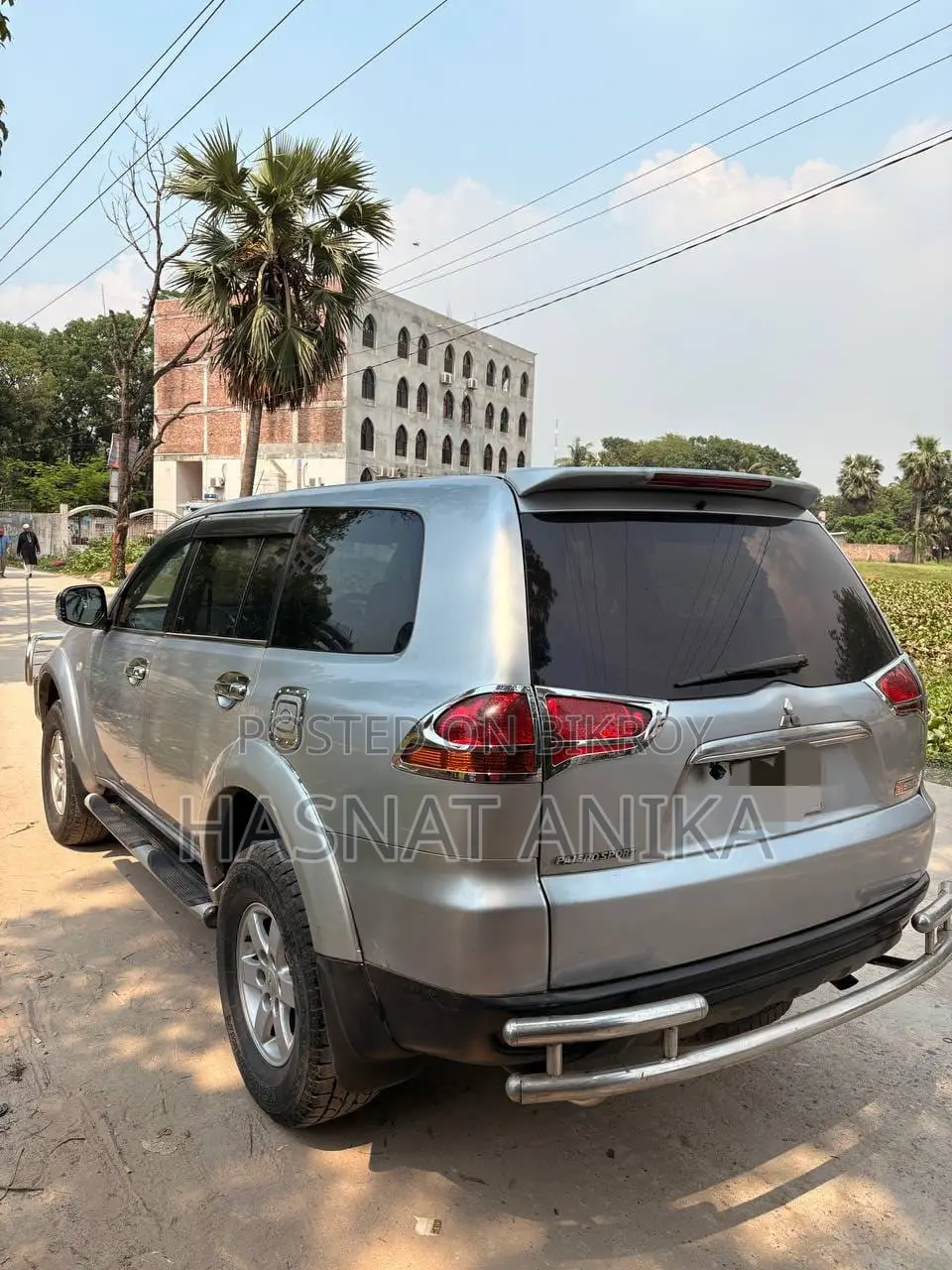 Mitsubishi Pajero 2015 Silver