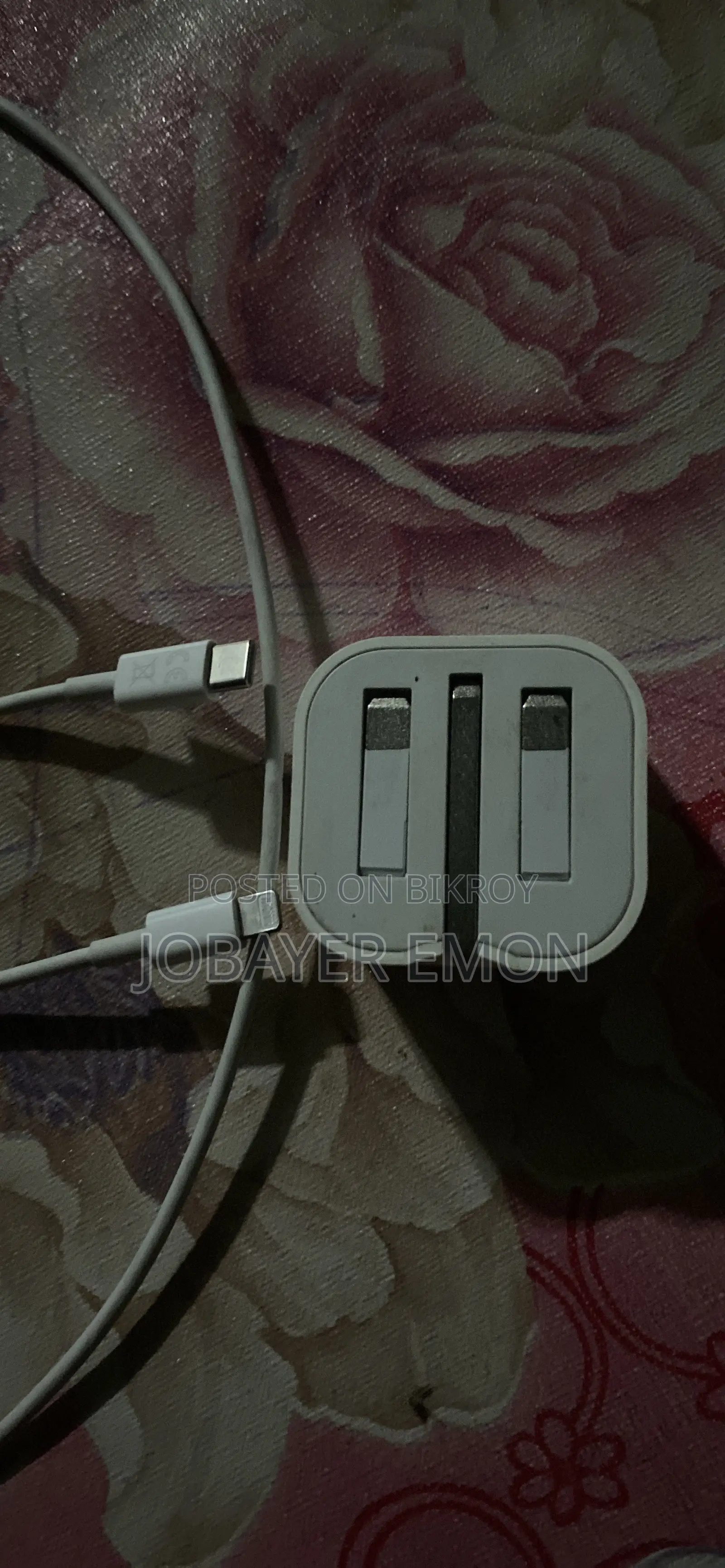 I Phone’S 20w Charger