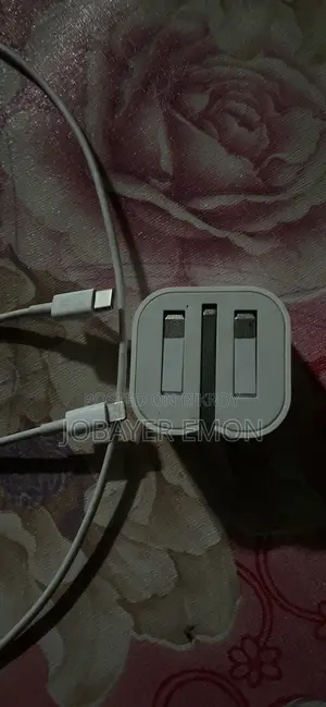 I Phone’S 20w Charger