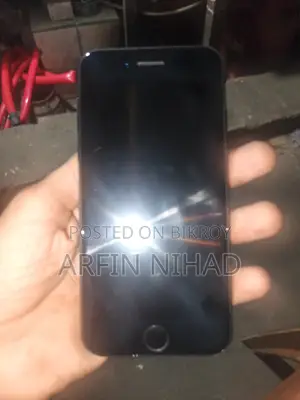 অ্যাপল আইফোন এসই (২০২০) ৬৪ জিবি কালো