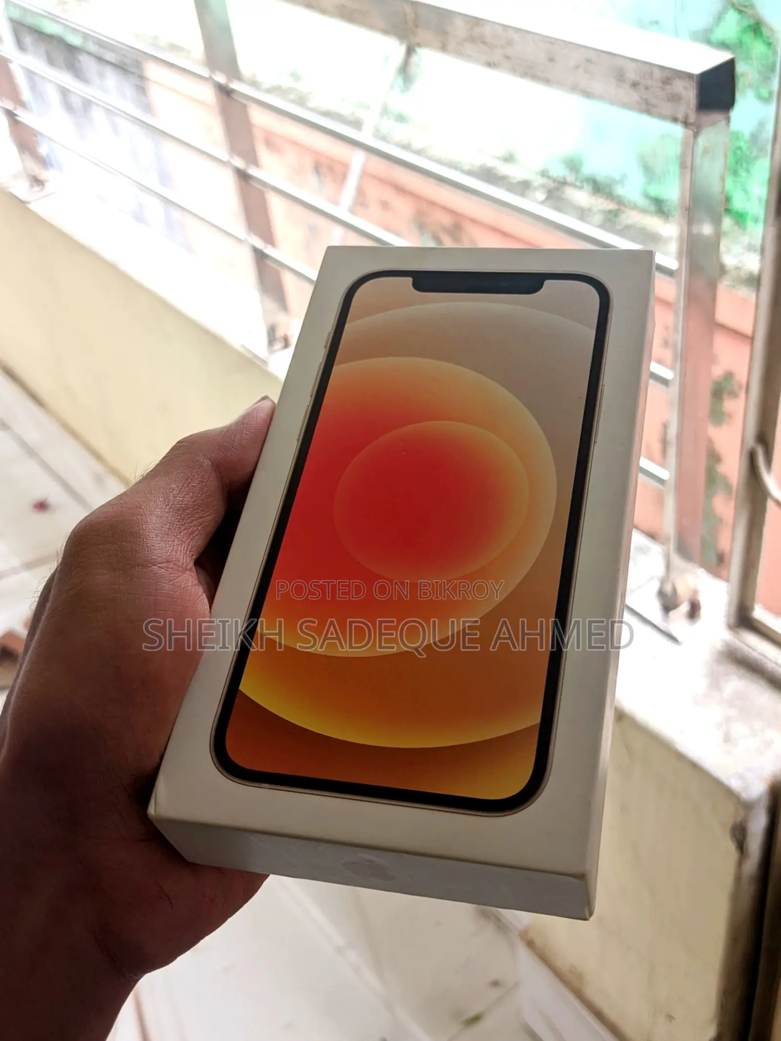 অ্যাপল আইফোন ১২ ৬৪ জিবি ব্ল্যাক
