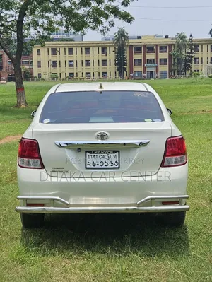 Toyota Axio 1.5 X 2-Wheel Drive 2012 Pearl
