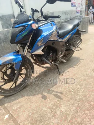Honda Hornet 2018 Blue