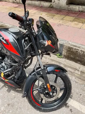 Bajaj Pulsar 150 2023 Red