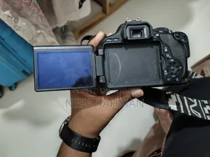 DSLR Cannon 6000d With Prime Lens 50mm