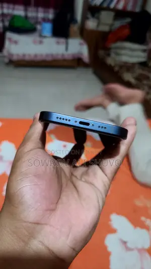 অ্যাপল আইফোন ১২ ৬৪ জিবি ব্ল্যাক