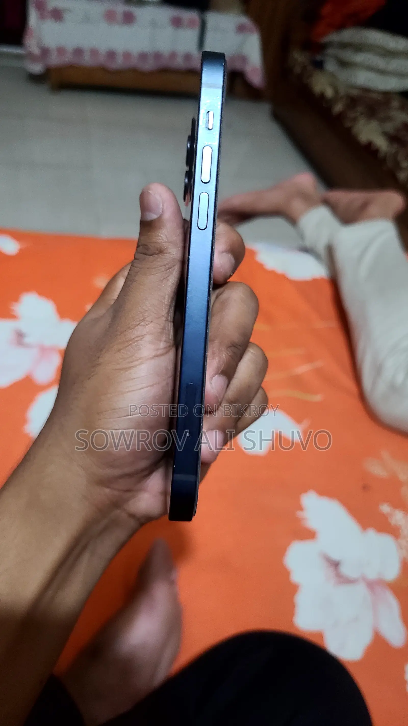 অ্যাপল আইফোন ১২ ৬৪ জিবি ব্ল্যাক