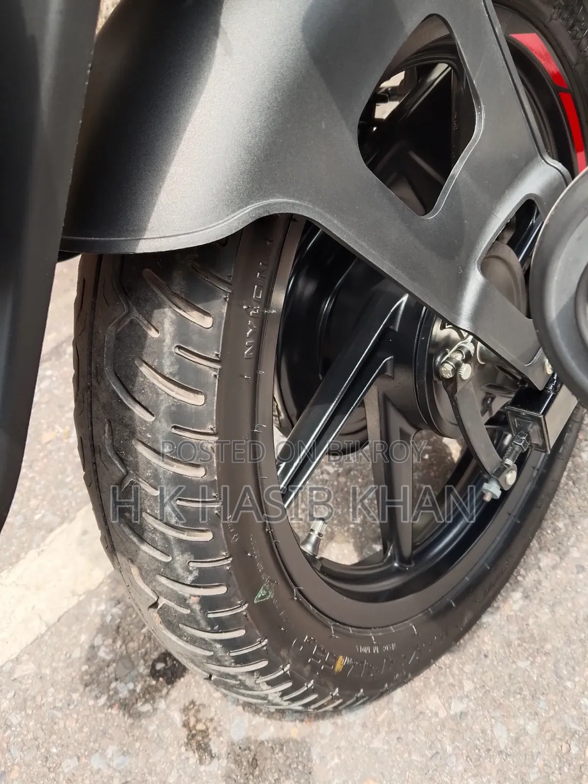 Bajaj Pulsar 150 2023 Red