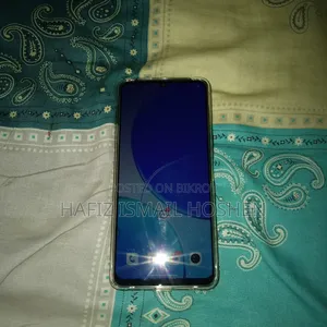 Vivo Y04 64 GB Bronze