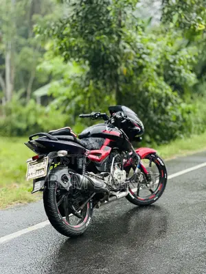 বাজাজ পালসার ১৫০ ২০১৬