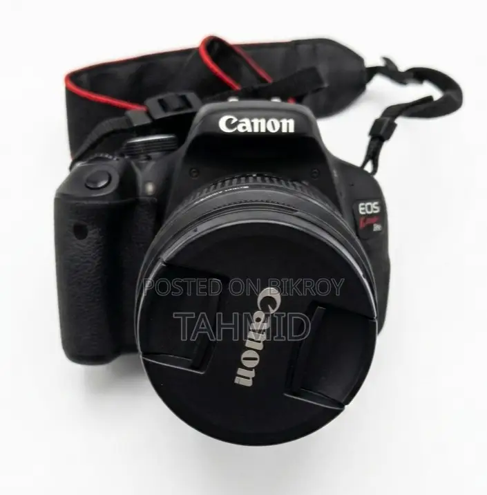 Canon Eos Kiss X5 DSLR Camera + Full Accessor