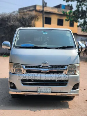 Toyota HiAce 2011 Grey