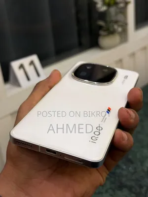 iQOO 12 512 GB White