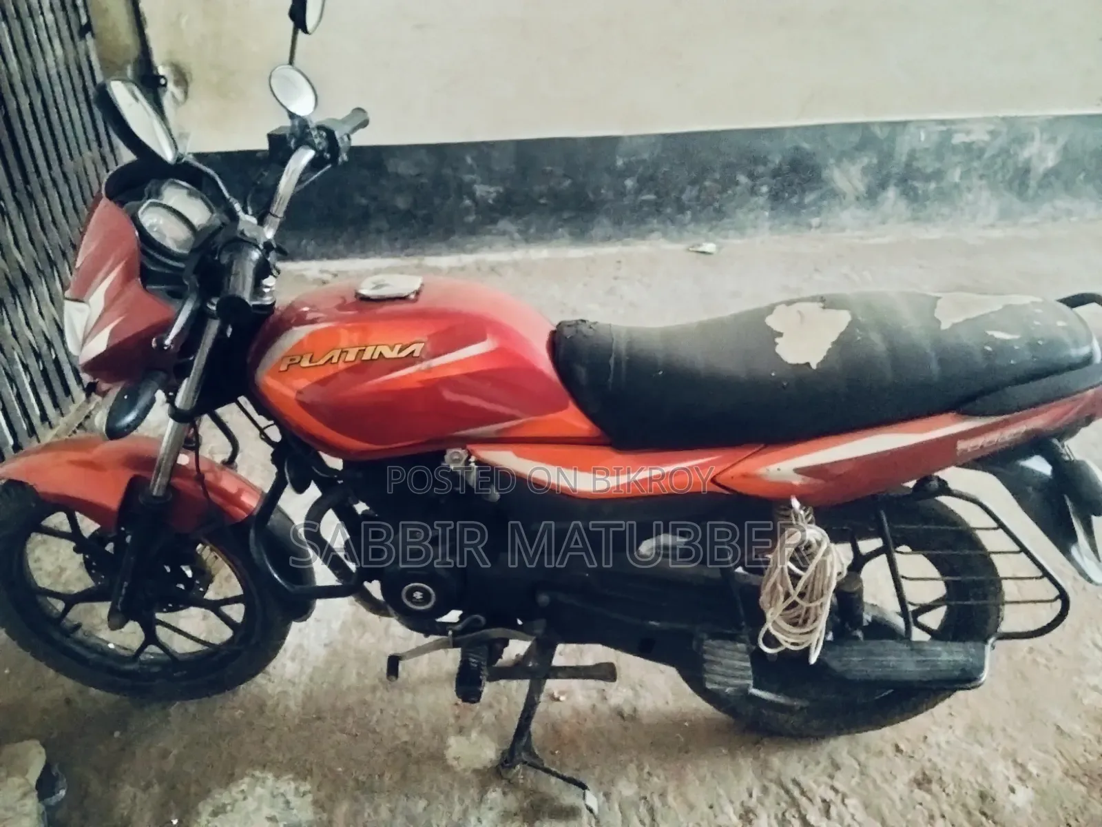 Bajaj Platina 100 2022 Red