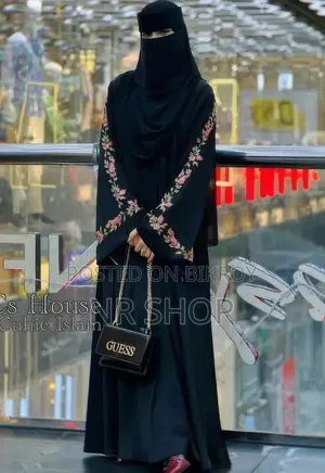 Abaya in Jara