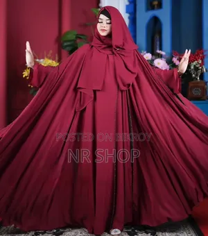 Nusayba Abaya