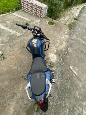 ইয়ামাহা এফজেড ২০২১ ব্লু