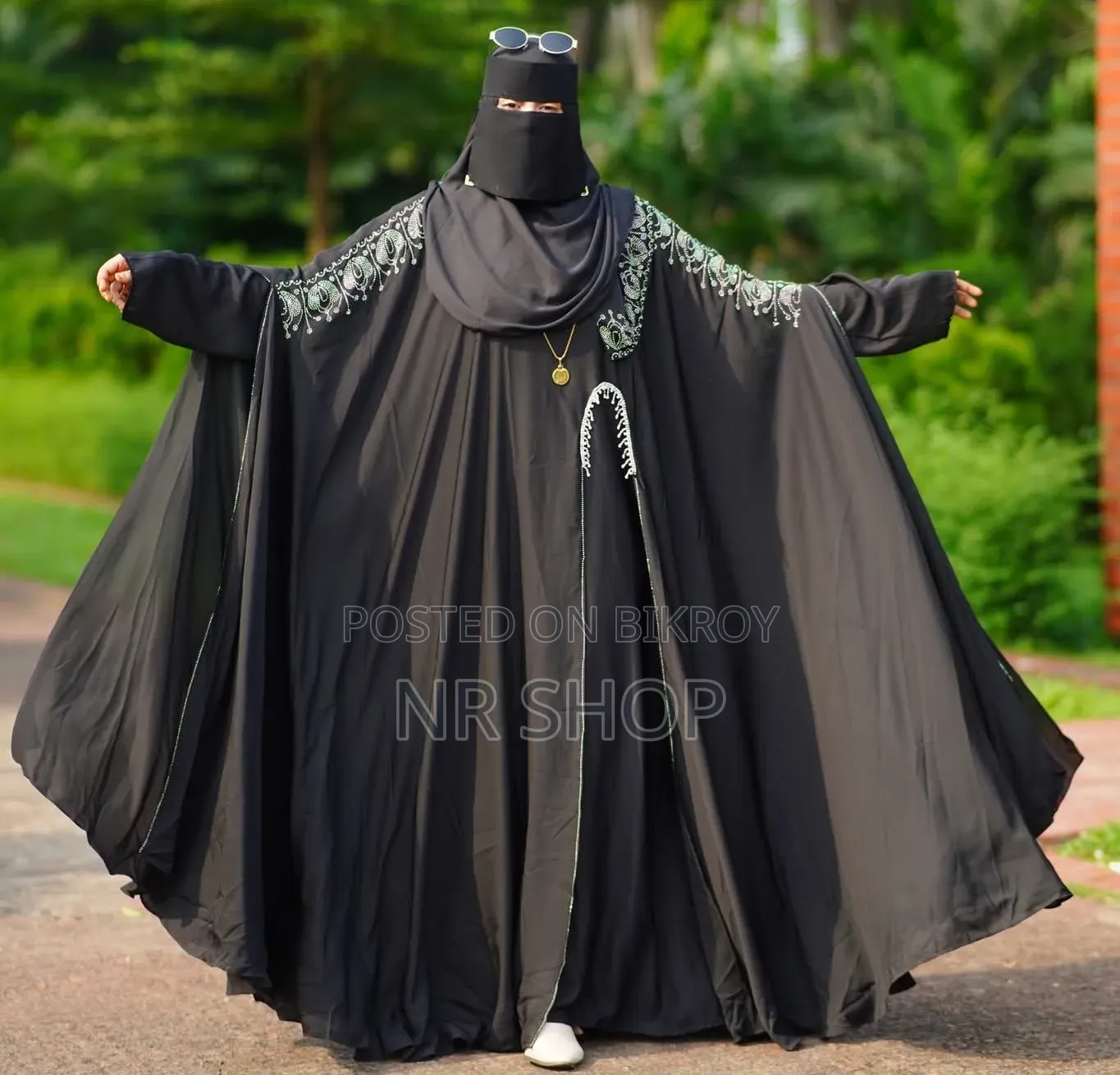 Irani Abaya