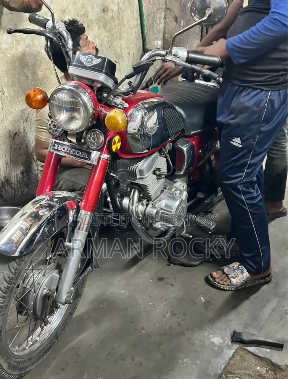 New Honda 1984 Red