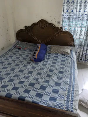 শীলকরি কাঠের খাট