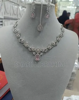 প্রিমিয়াম কোয়ালিটি নারীদের গহনার কালেকশন