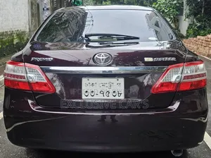 Toyota Premio 2010 Maroon