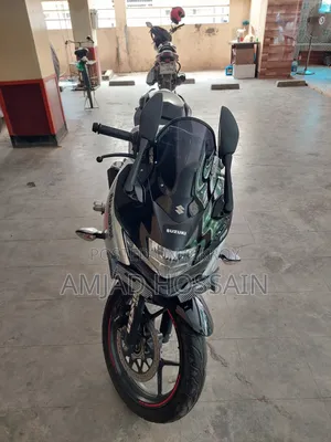 সুজুকি জিক্সার এসএফ এফআই ২০২২ গ্রে