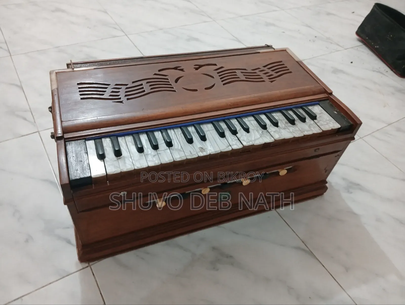 হারমোনিয়াম