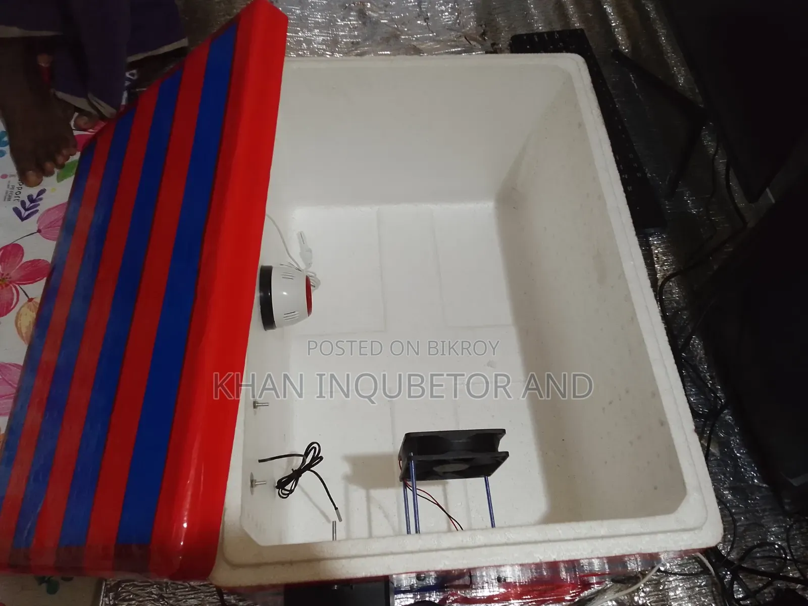 ৮০-৯০ ডিমের ইনকিউবেটর