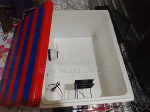 ৮০-৯০ ডিমের ইনকিউবেটর