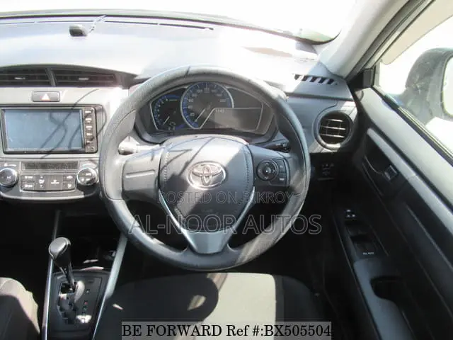 Toyota Corolla Fielder 2021 Silver