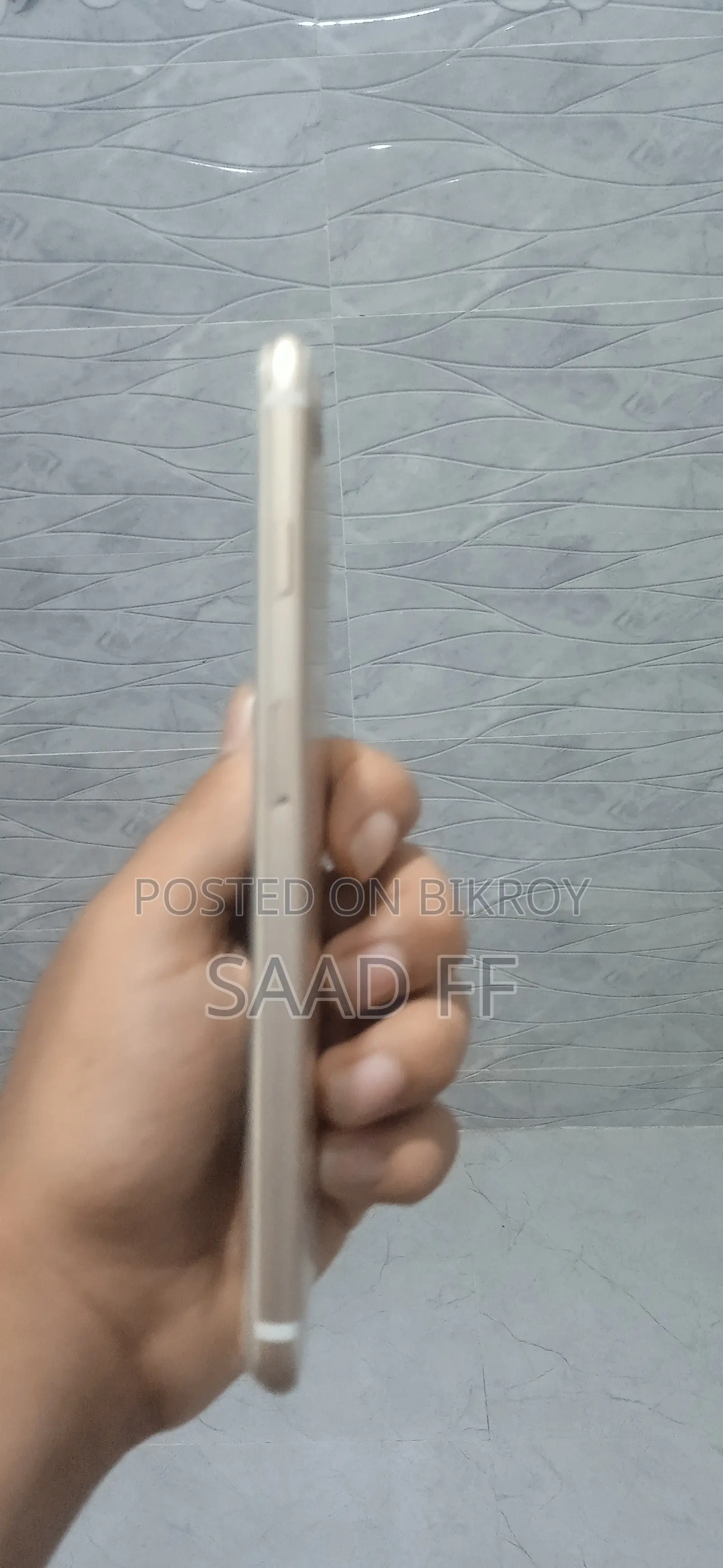 অ্যাপল আইফোন ৭ প্লাস ১২৮ জিবি সিলভার