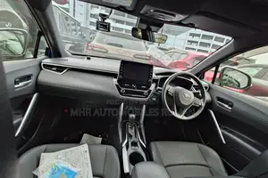 Toyota Corolla Cross 1.8 Hybrid FWD 2022 Blue