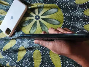 Apple iPhone 11 64 GB Blue