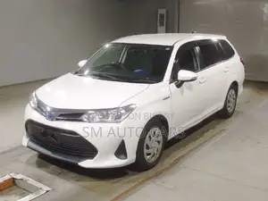 Toyota Corolla Fielder 1.5 Hybrid FWD 2021 White