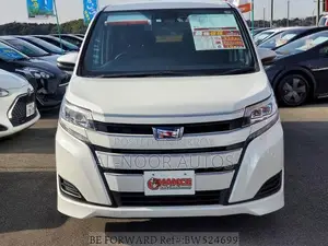 টয়োটা নোয়া ২০২১ পার্ল