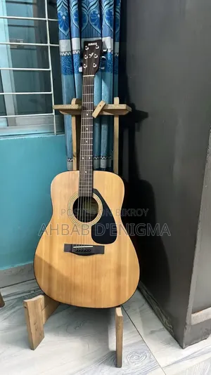 Yamaha F310