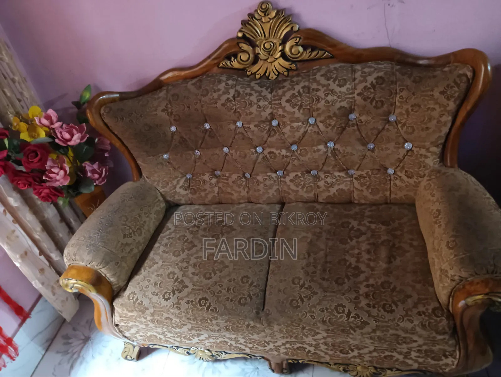 Sofa for Sale