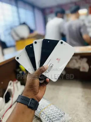 Apple iPhone SE (2020) 64 GB