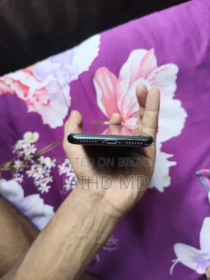 Apple iPhone X 64 GB Black